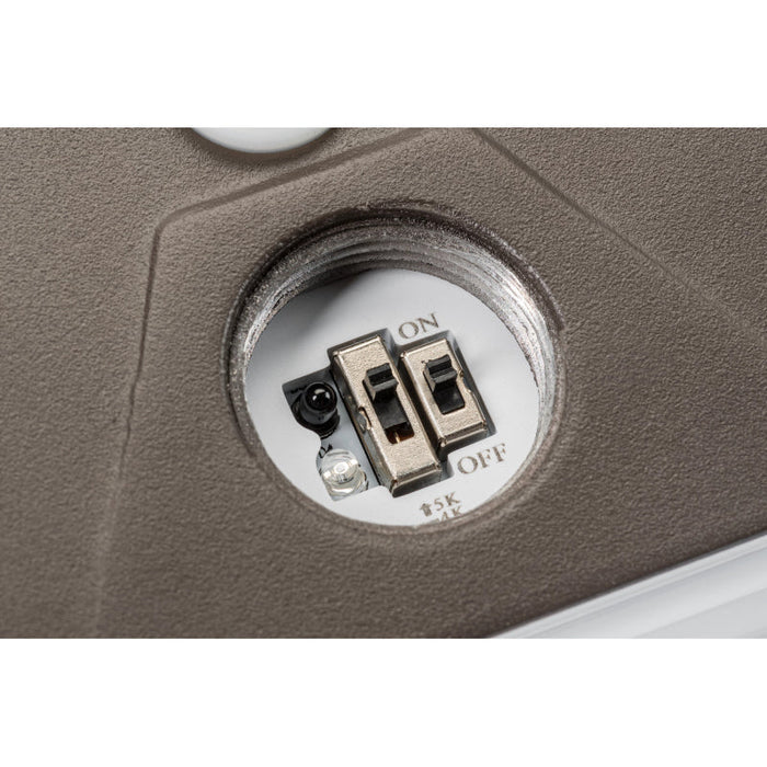 Keystone KT-WPLED20-S1 20W Small Low Profile LED Wall Pack w/ Emergency Battery Backup, 120-277V, 3CCT Selectable